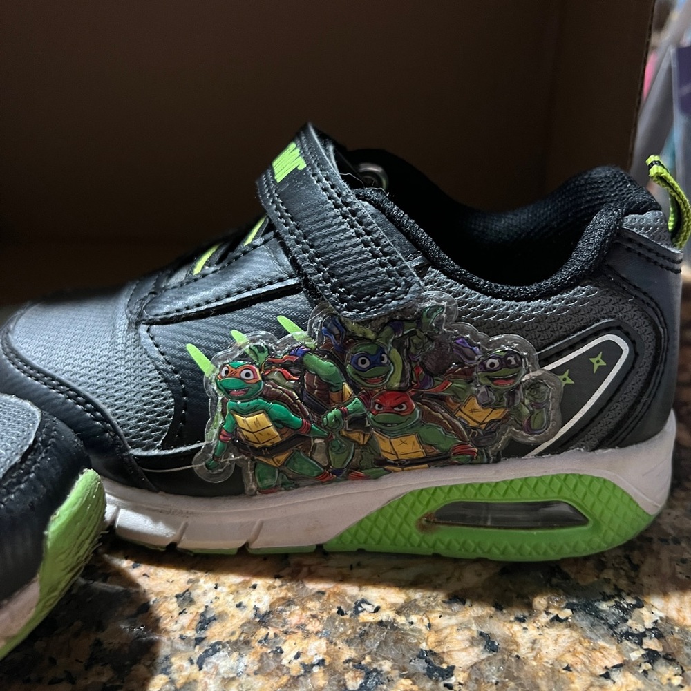TODDLER BOY TMNT SHOES